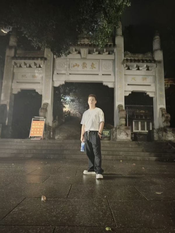 慕晨的第一张照片--浙江王婆说媒