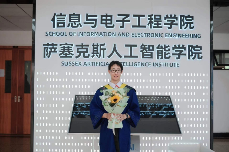 陈潇的第三张照片--浙江王婆说媒
