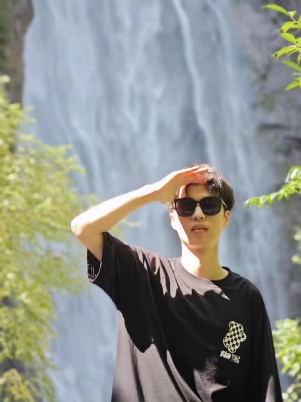 大橙子的第一张照片--浙江王婆说媒